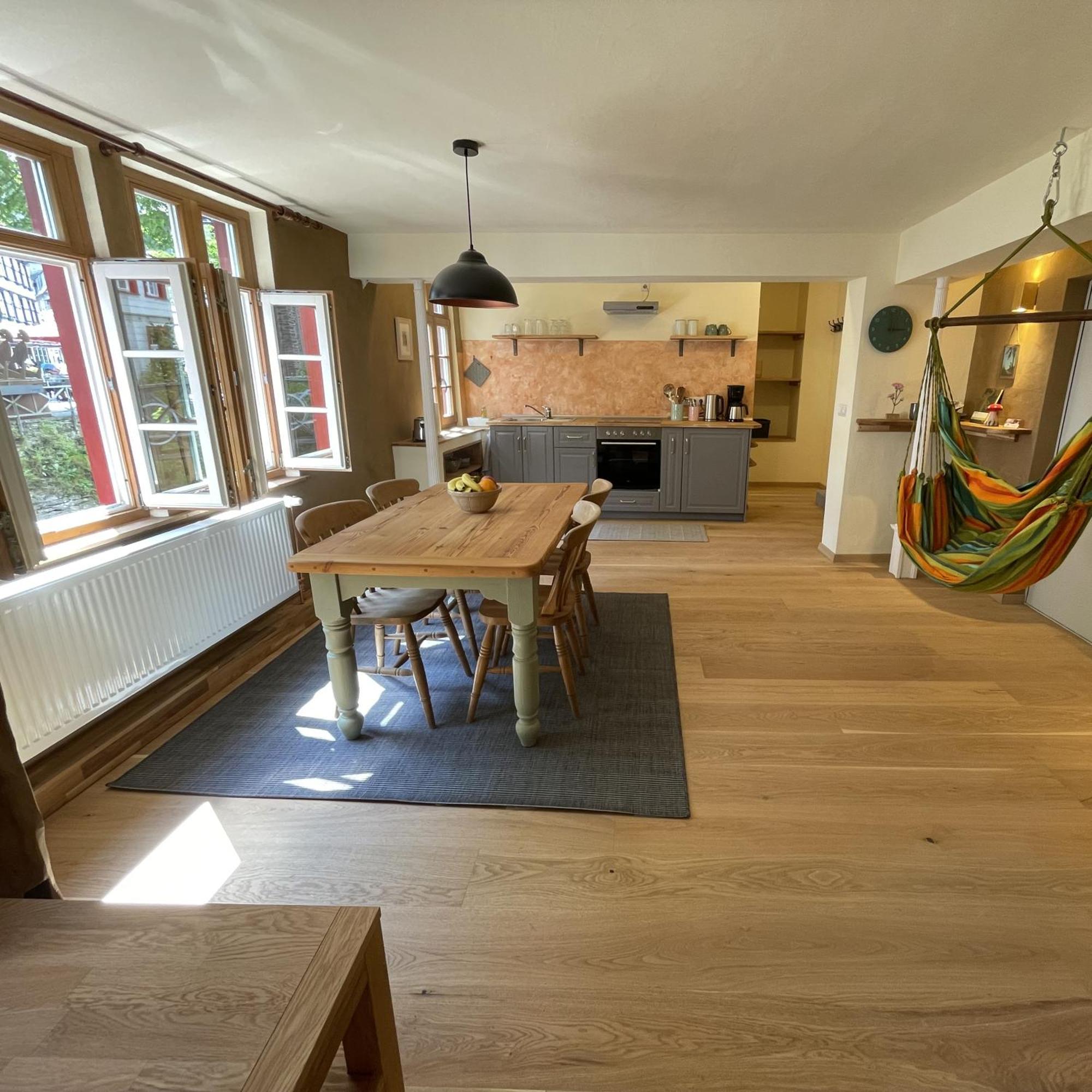 Apartment Am Fluss Im Haus An Der Rur Моншау Екстериор снимка