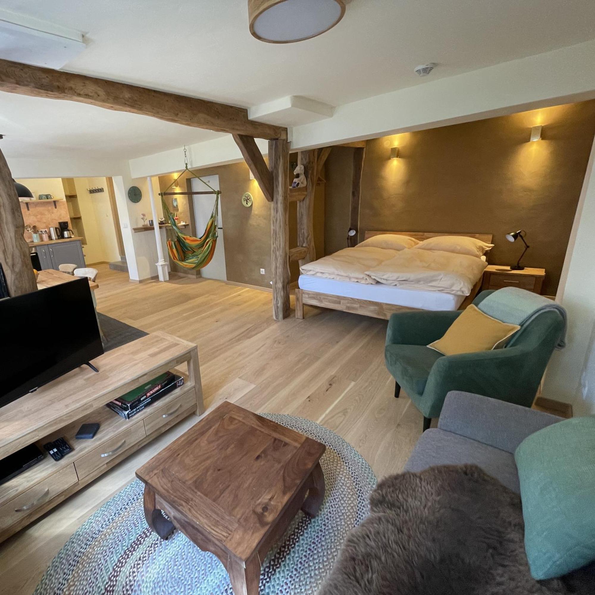 Apartment Am Fluss Im Haus An Der Rur Моншау Екстериор снимка